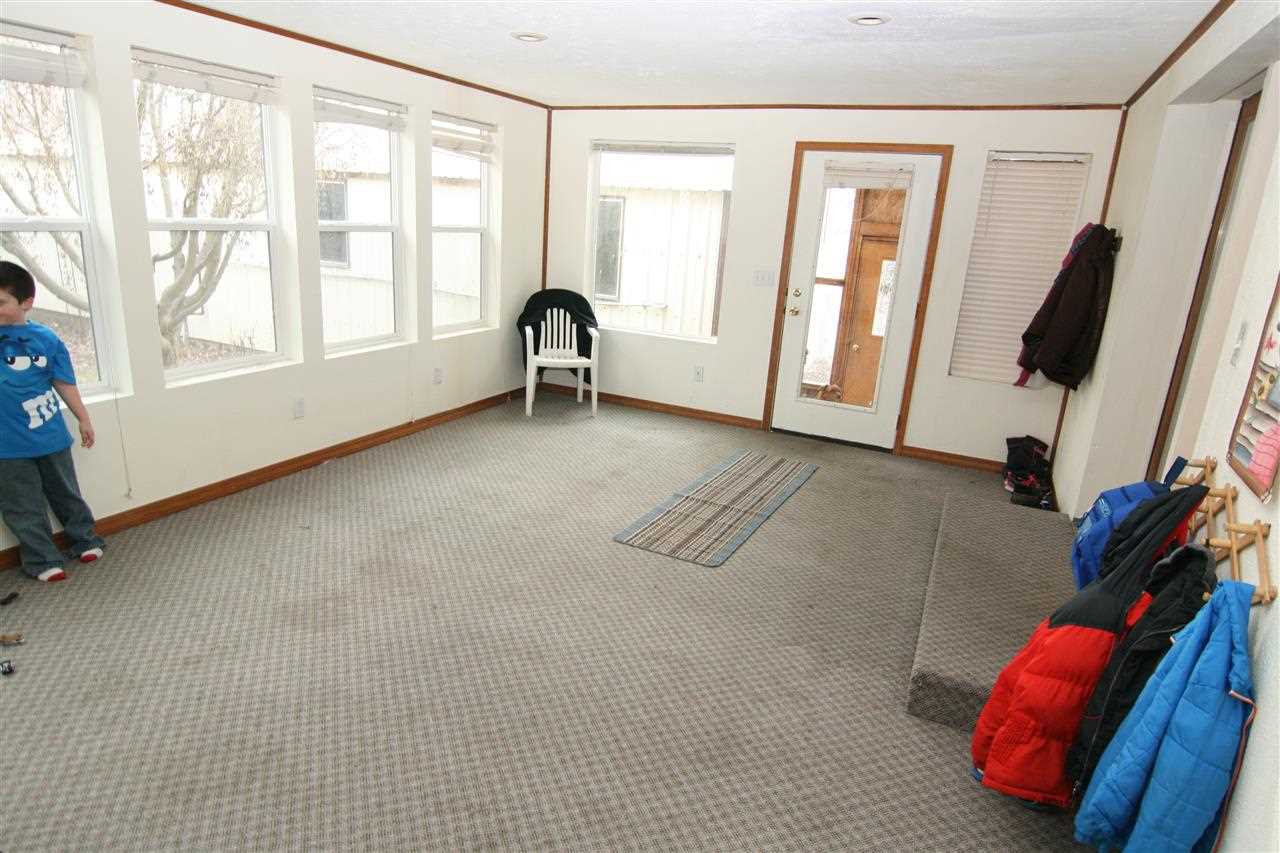 15114 E Valleyway Ave - Photo 12