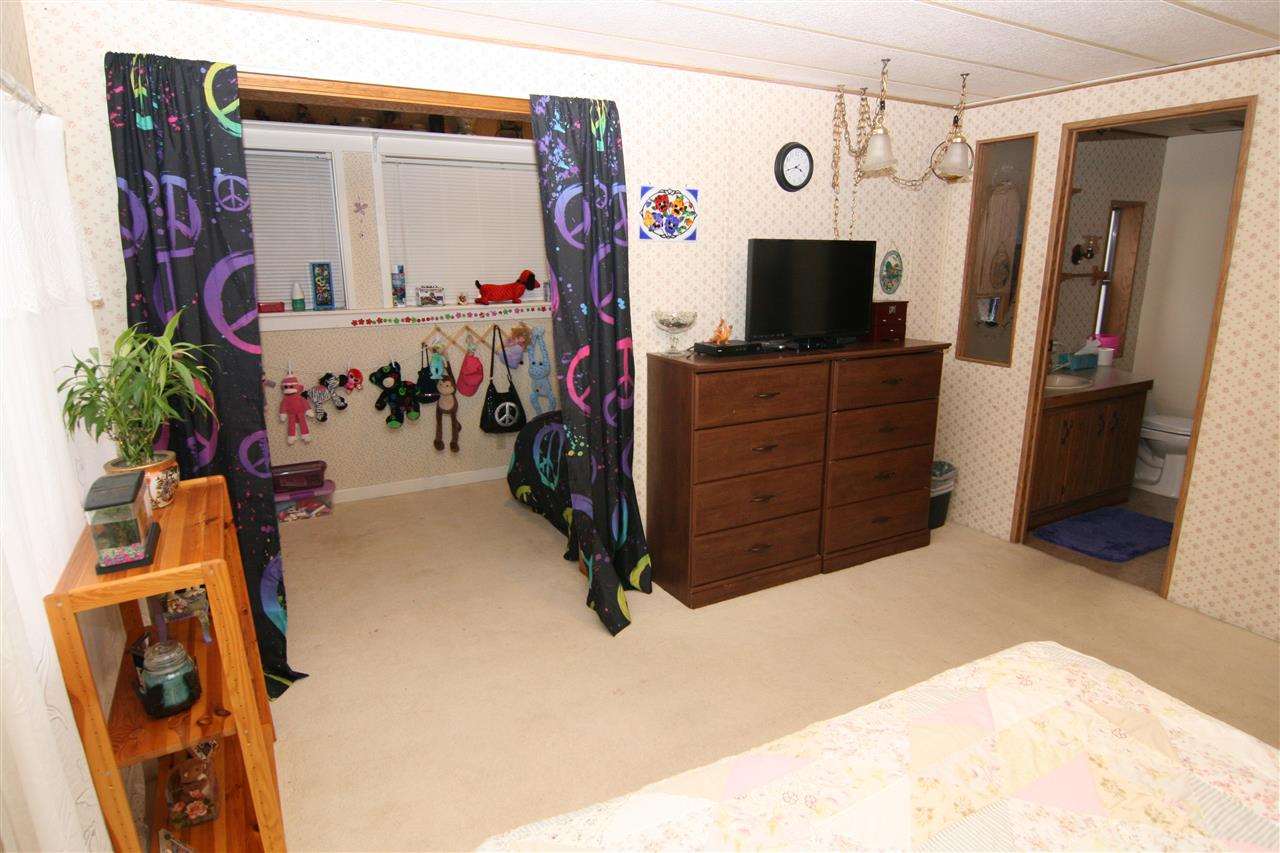 15114 E Valleyway Ave - Photo 5