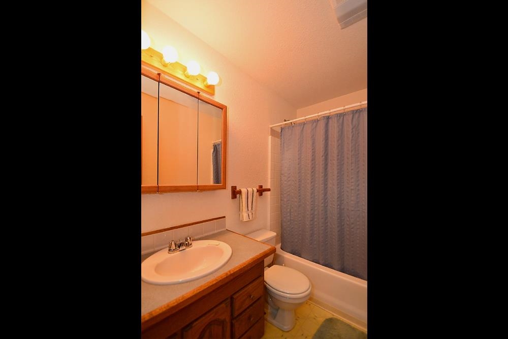 1422 E Houghton - Photo 13