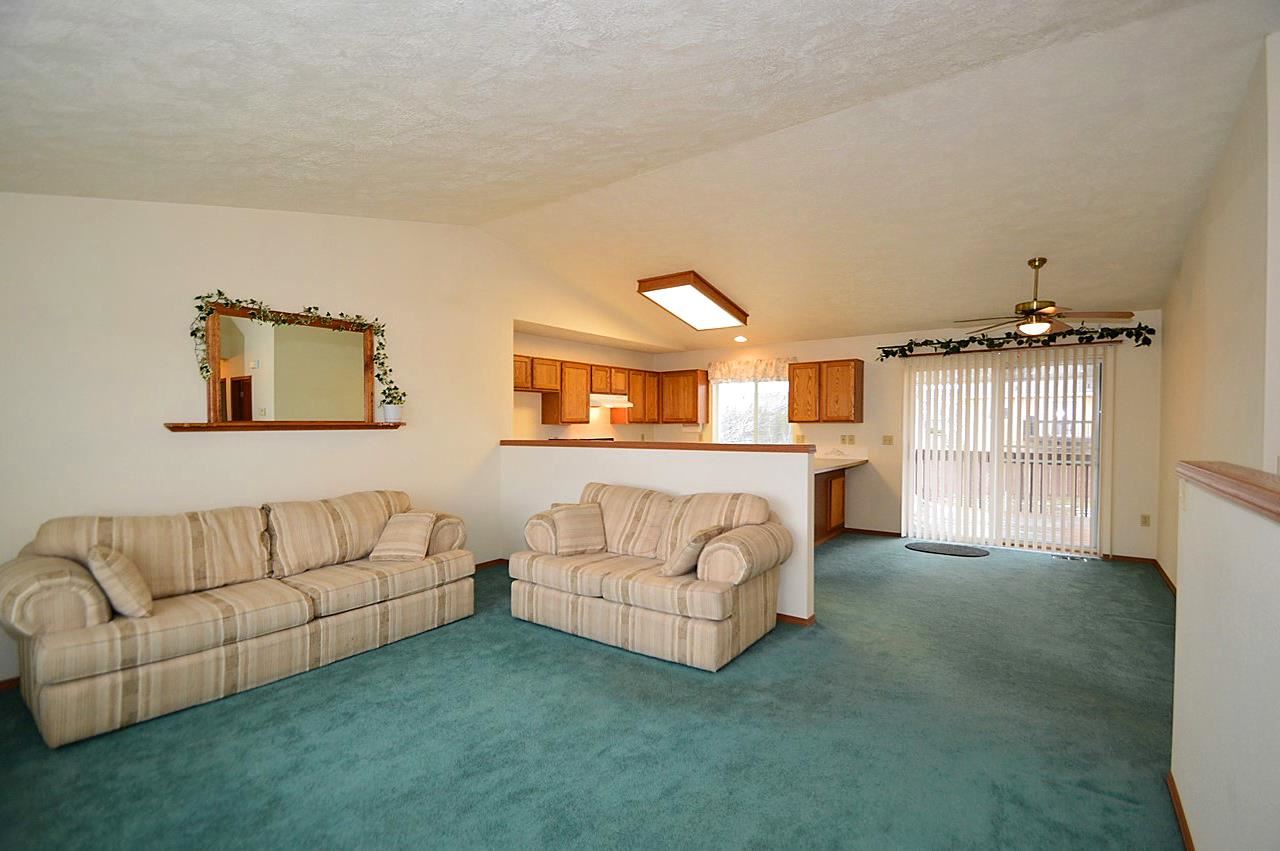 1422 E Houghton - Photo 3