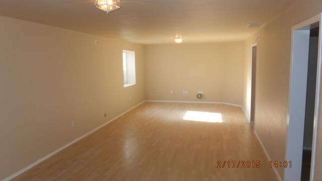 18716 E 8th Ave - Photo 11