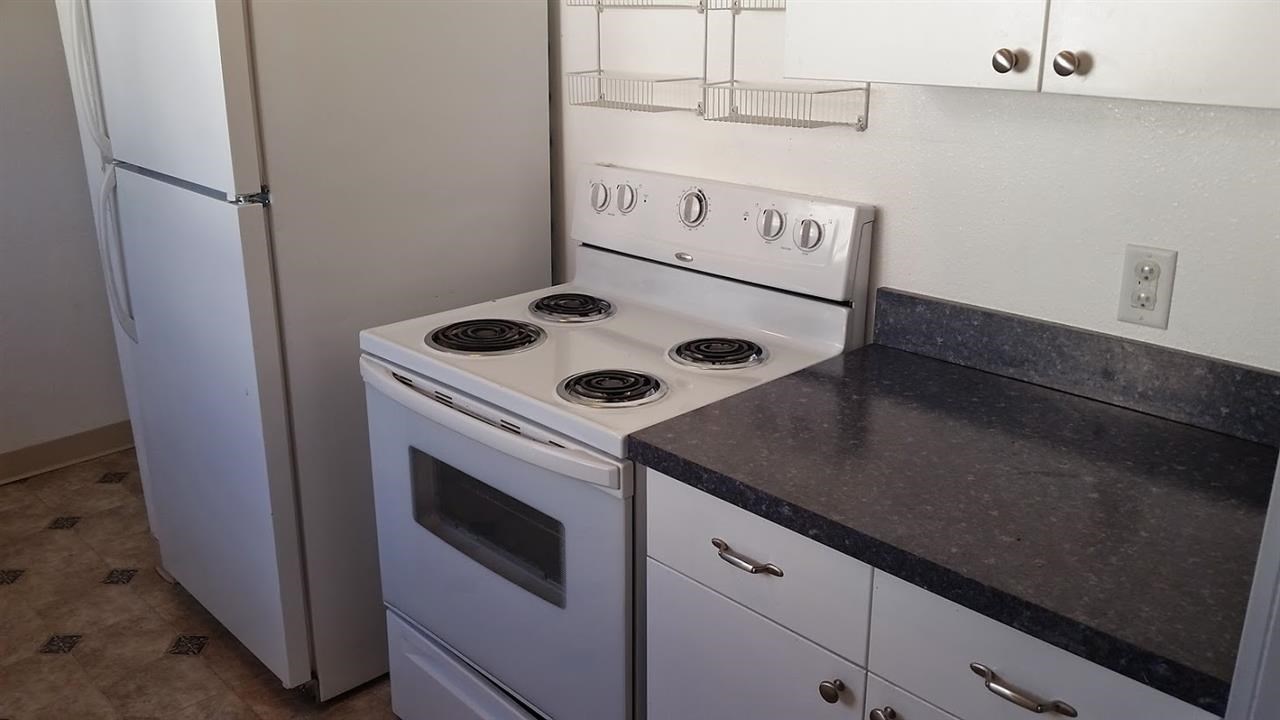 1814 W Spofford Ave - Photo 6