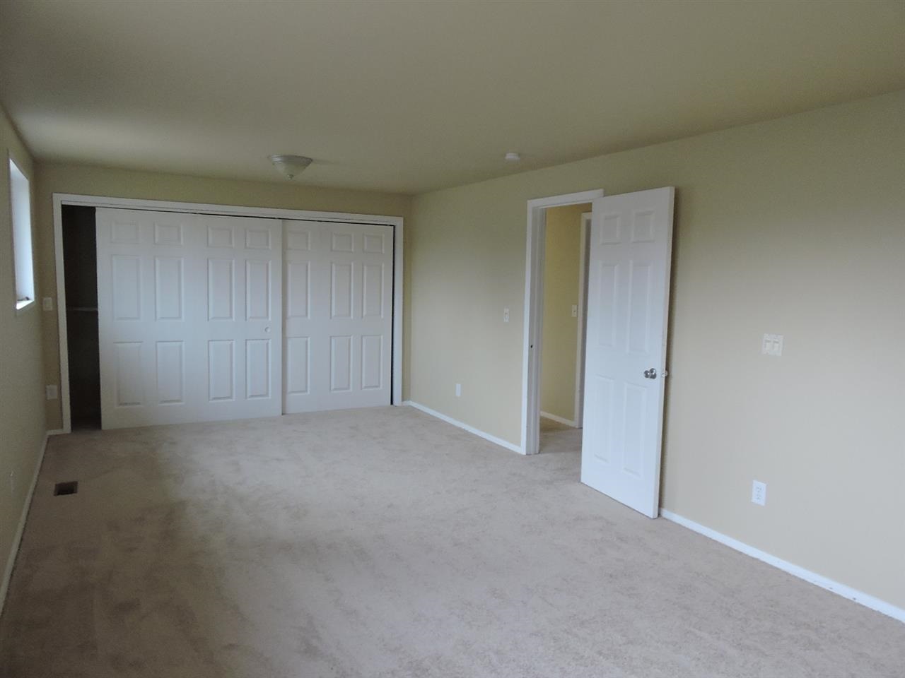 9 N Holiday Rd - Photo 4