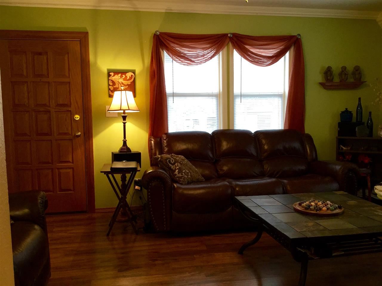903 E Bridgeport Ave - Photo 4