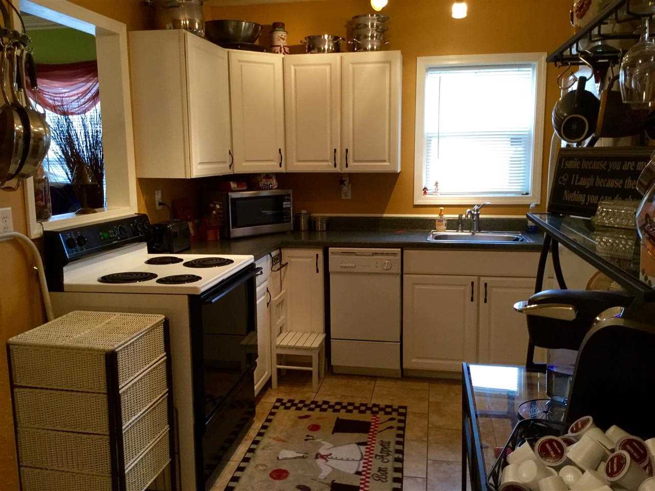 903 E Bridgeport Ave - Photo 6