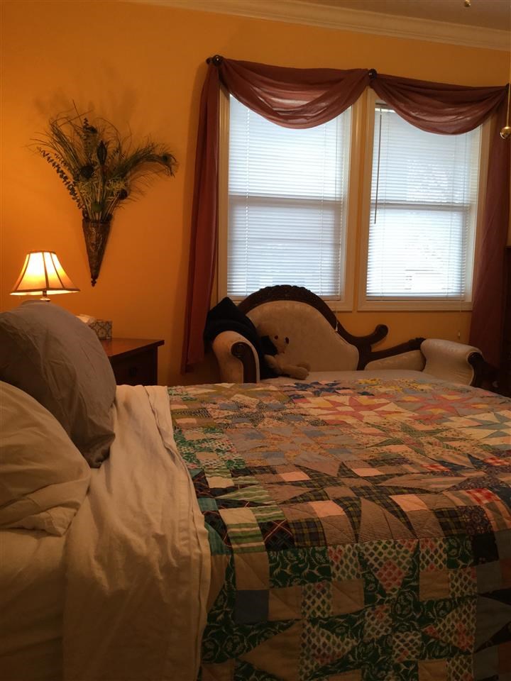 903 E Bridgeport Ave - Photo 8