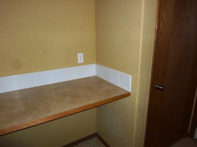 12716 E 39th Ln - Photo 13