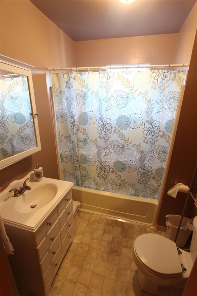 1638 W Wilson - Photo 7