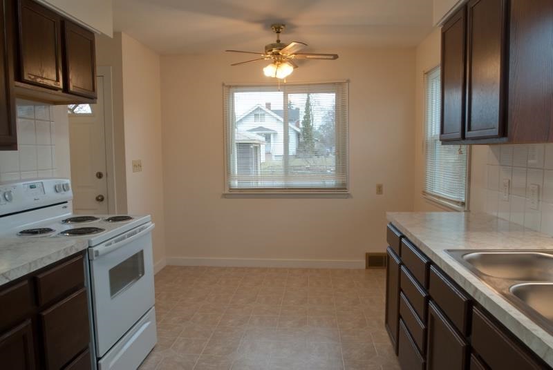 1653 E Glass - Photo 7