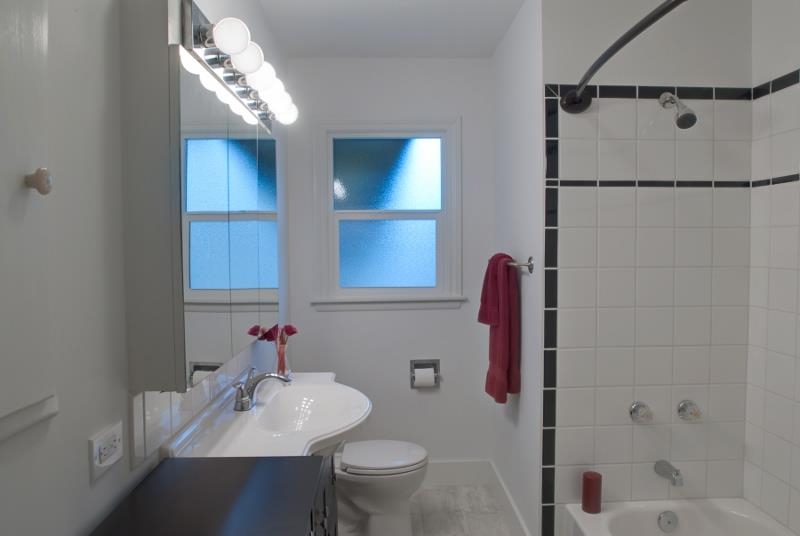 1653 E Glass - Photo 9