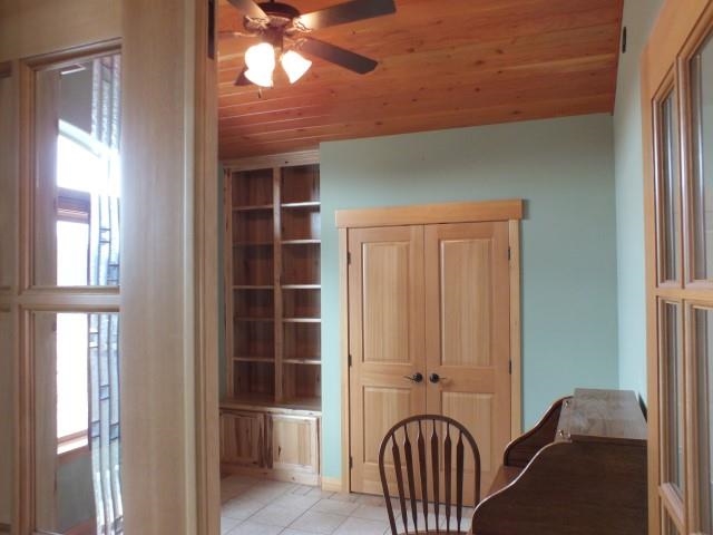 4914 E Peaceful Ln - Photo 5
