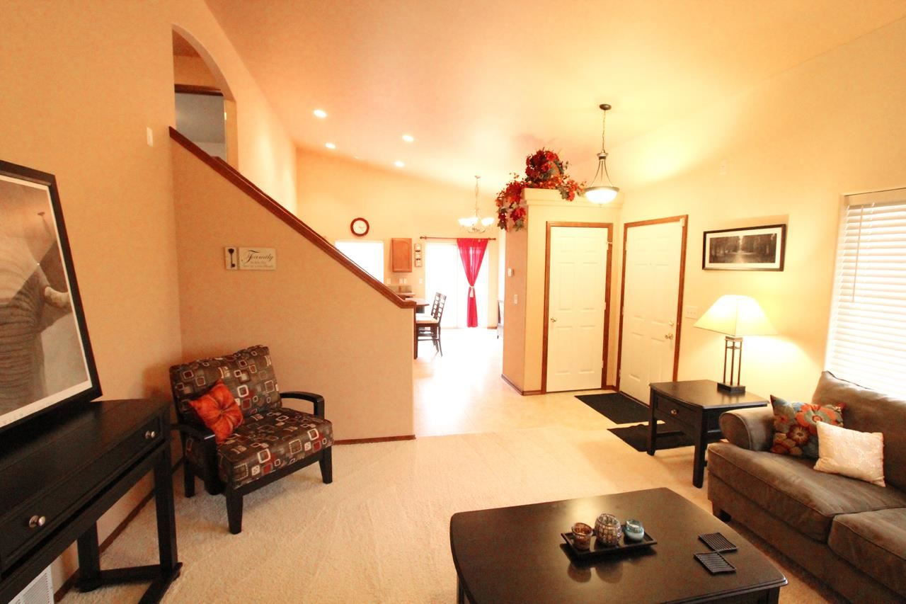 1706 N Aladdin - Photo 3
