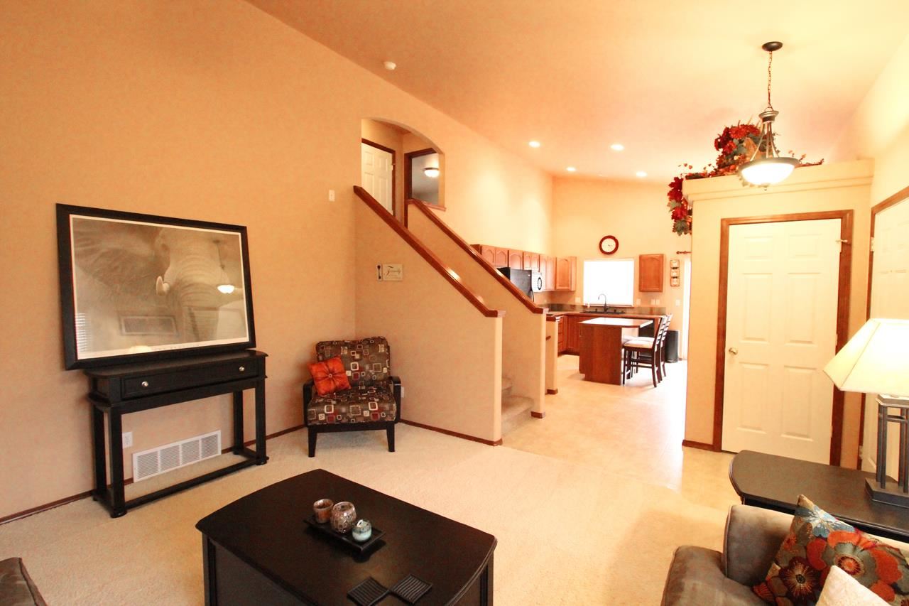 1706 N Aladdin - Photo 4