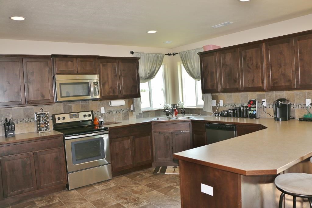 914 N Oasis - Photo 5