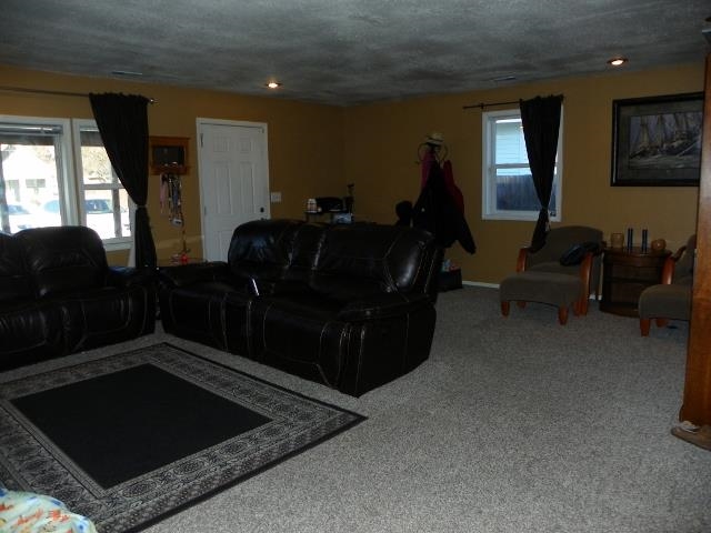 631 W Kiernan Ave - Photo 13