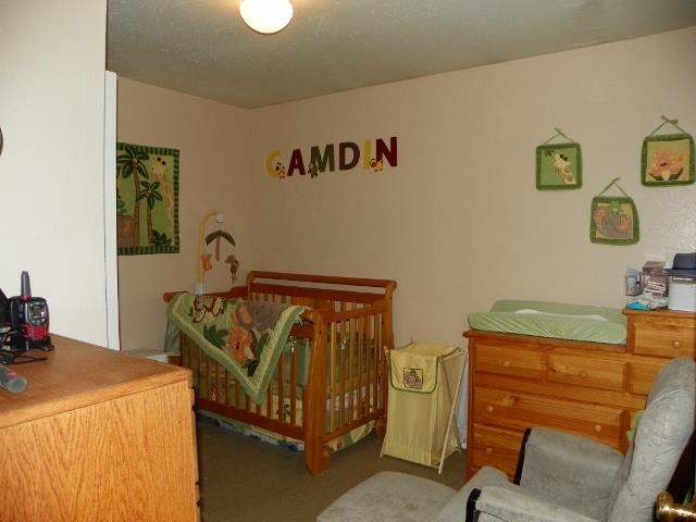 631 W Kiernan Ave - Photo 15