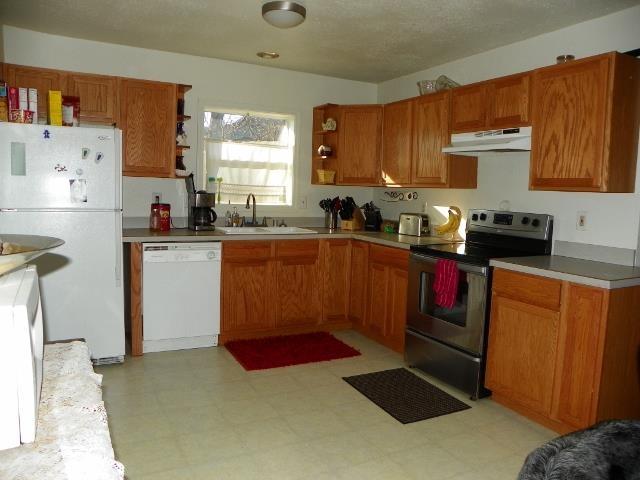 631 W Kiernan Ave - Photo 5