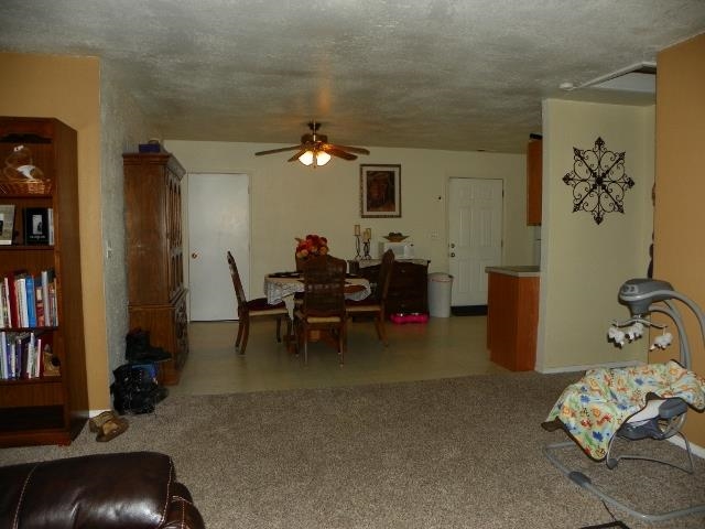 631 W Kiernan Ave - Photo 9