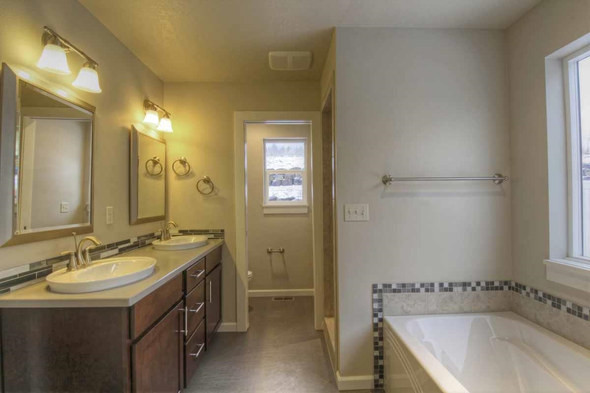 1131 W Quail Crest Ave - Photo 12