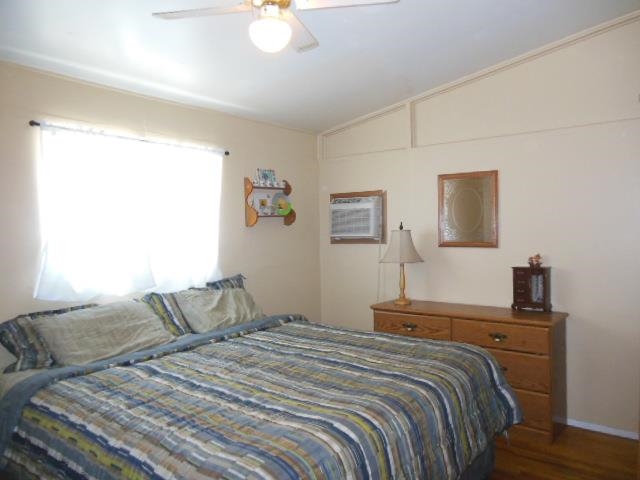 7011 N WALL - Photo 8
