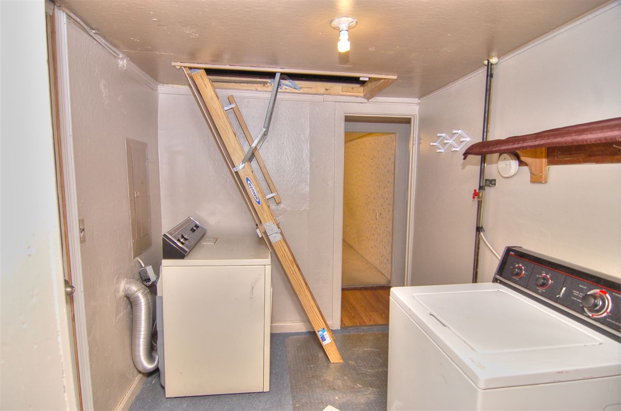 1828 E Bridgeport Ave - Photo 10