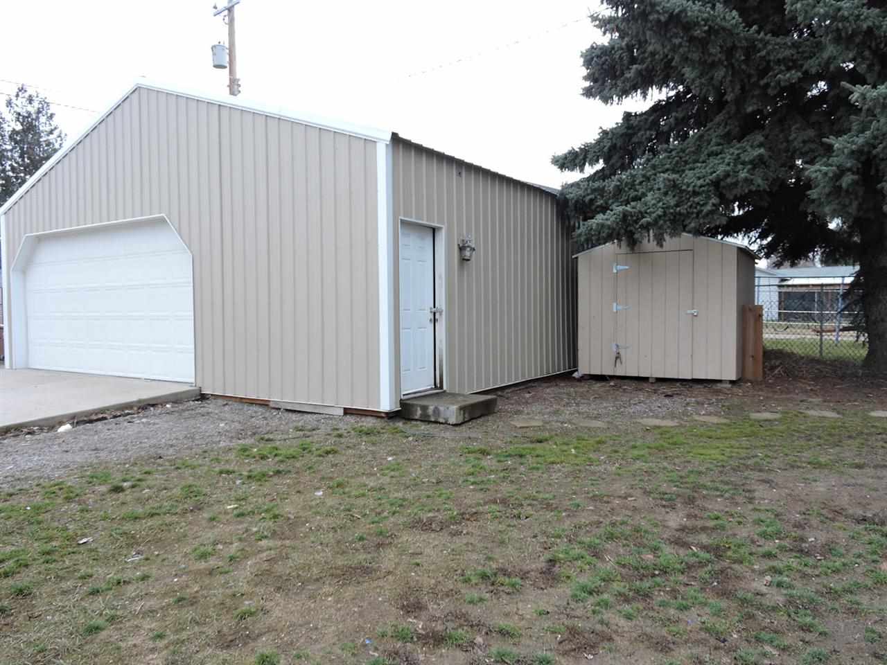 1916 E COLUMBIA Ave - Photo 18