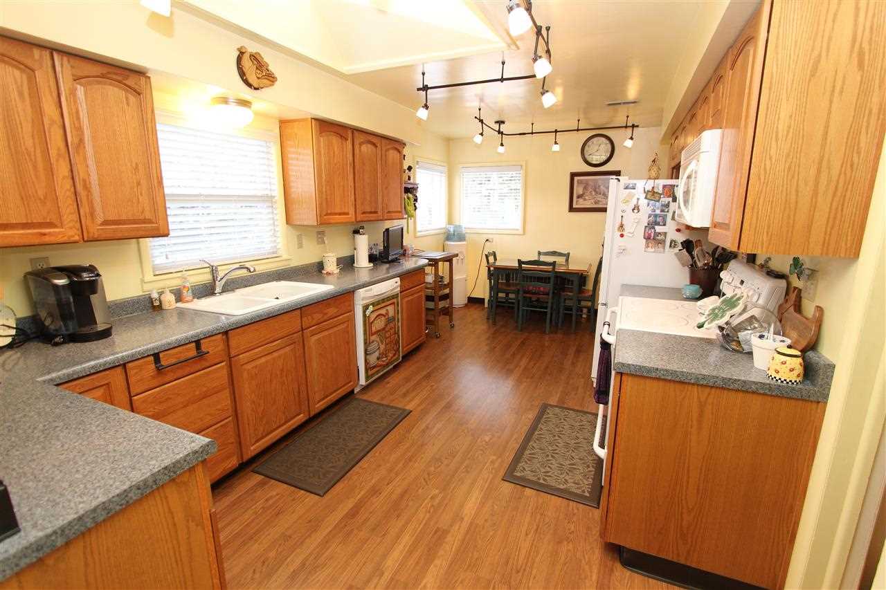 904 W Columbia - Photo 5