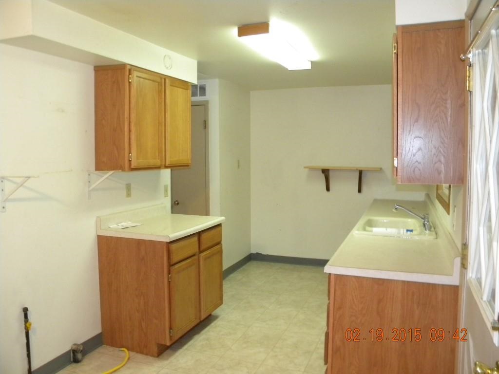 6923 N Whitehouse Rd - Photo 12