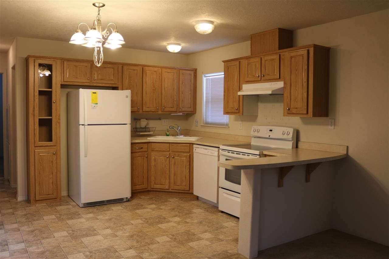 3110 E Chattaroy Rd - Photo 3