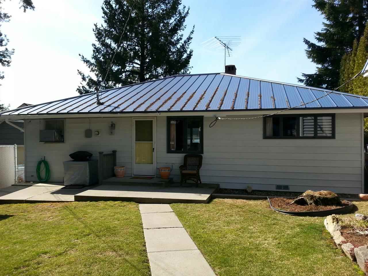 269 Terrace Ave - Photo 4