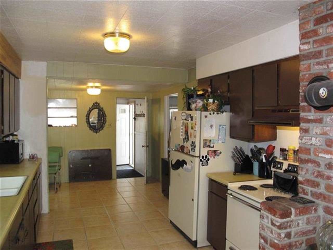 7621 N Regal St - Photo 4