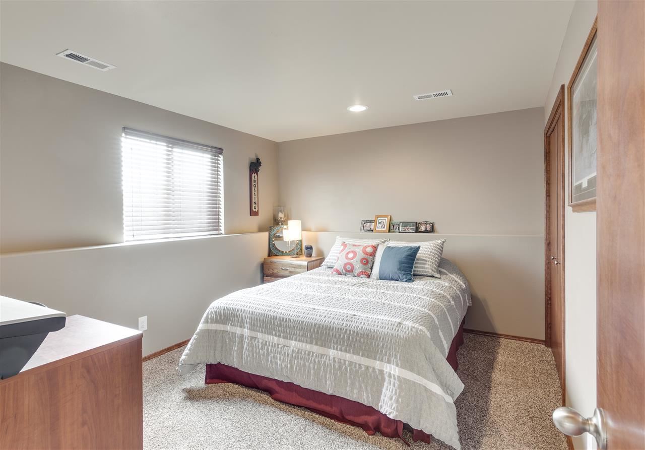5103 N Best Rd - Photo 17