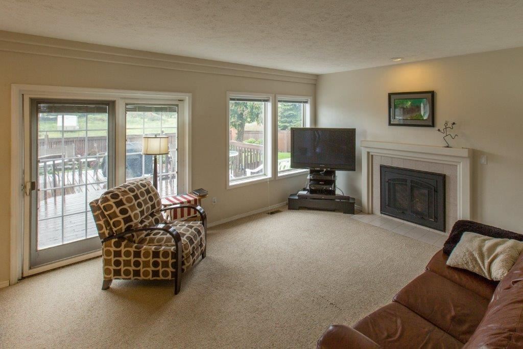 8712 N Kensington Dr - Photo 5
