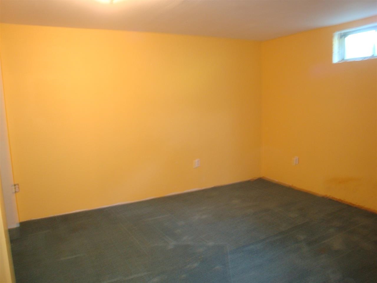14612 E 7th Ave - Photo 11