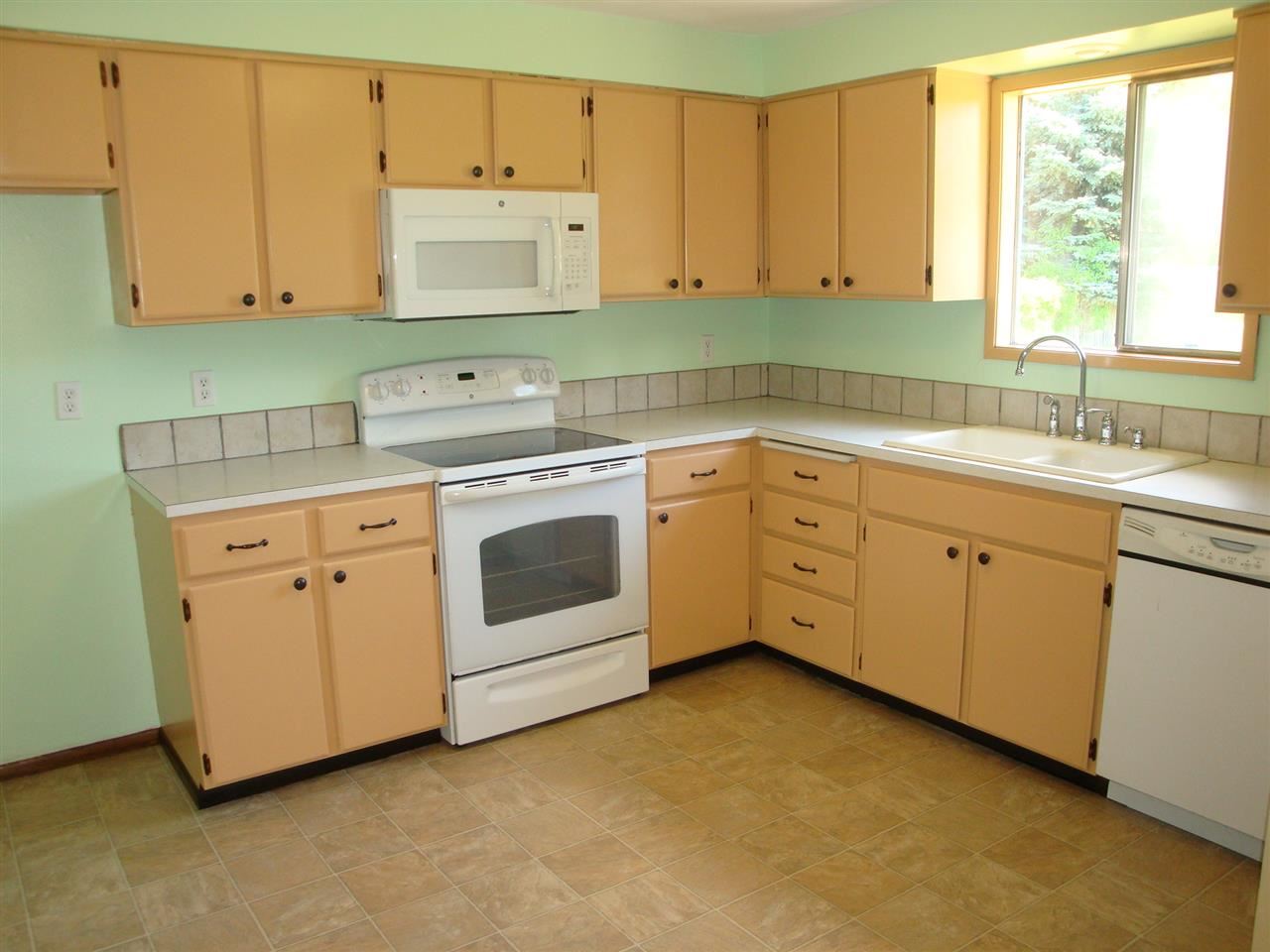 14612 E 7th Ave - Photo 3