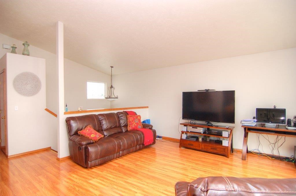 1506 E Clover Ave - Photo 5