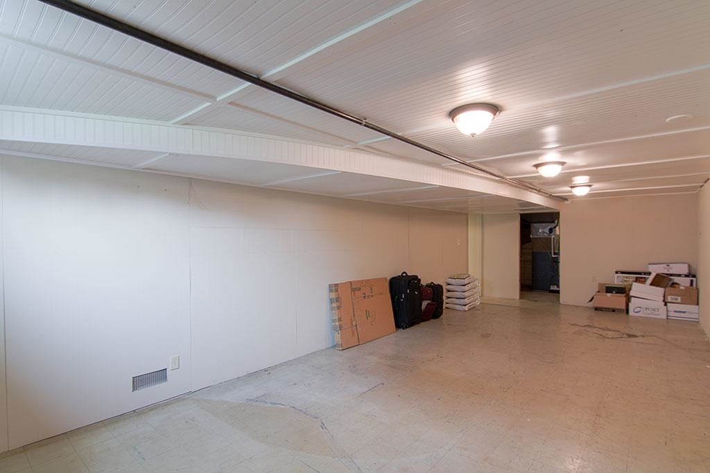 2826 W Hoffman Ave - Photo 16