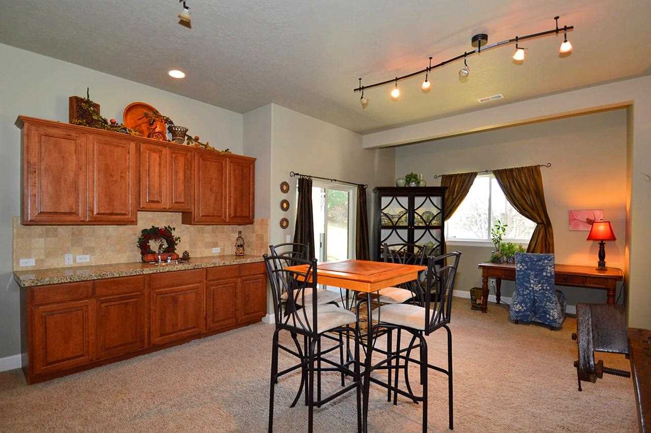 917 N KING JAMES Ln - Photo 15
