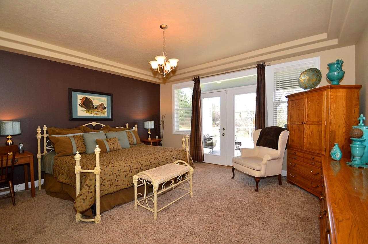 917 N KING JAMES Ln - Photo 10