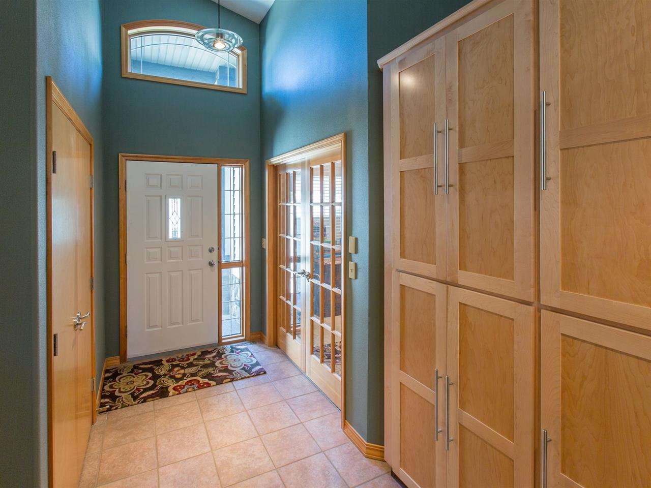 6402 S Woodland Ct - Photo 2