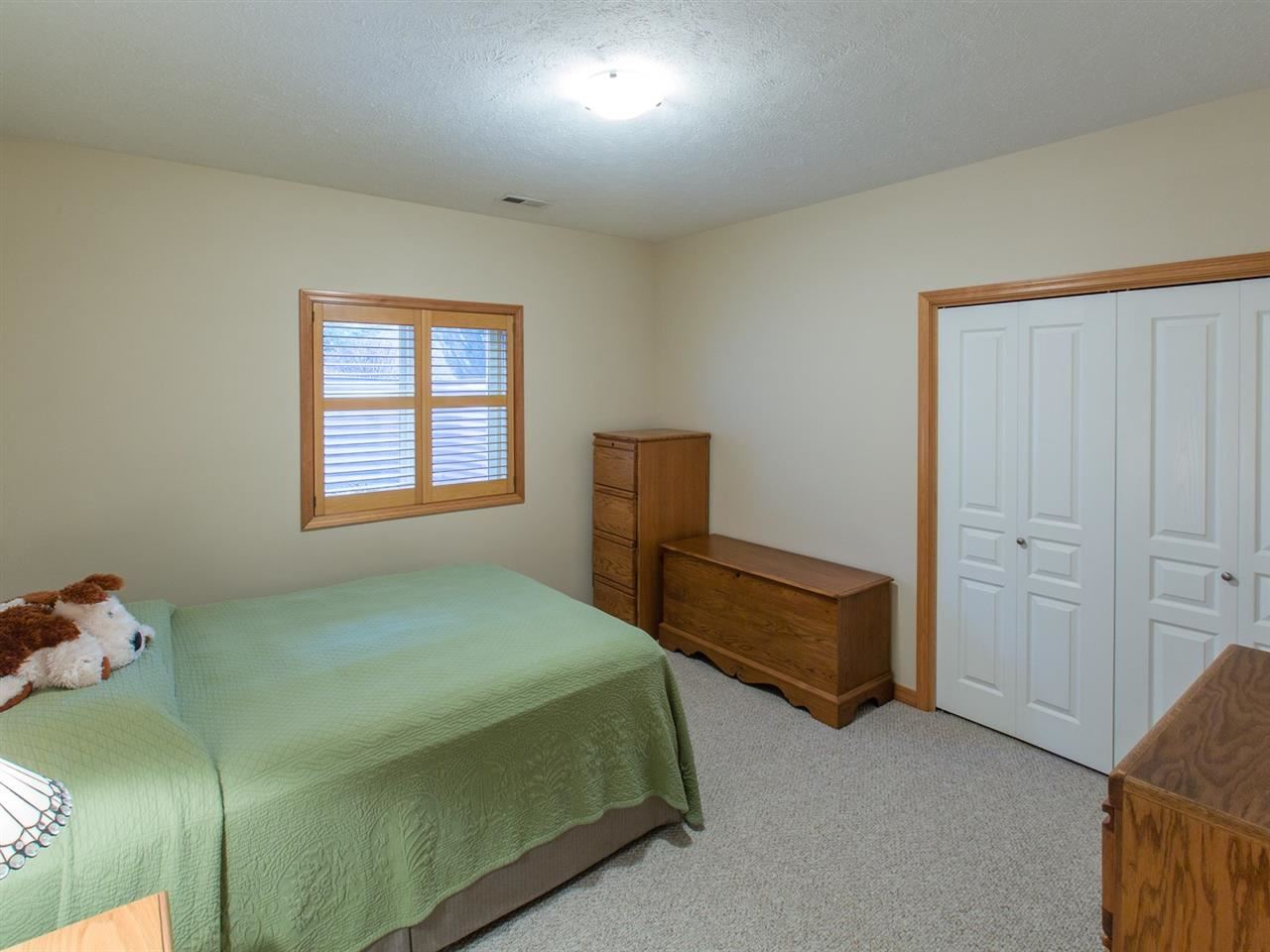 6402 S Woodland Ct - Photo 16