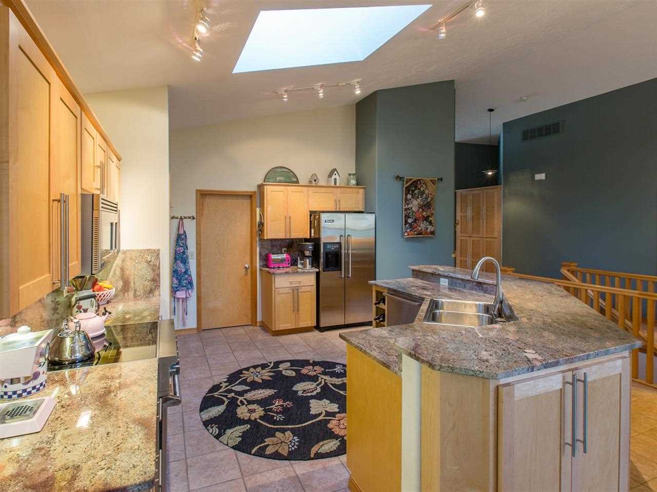 6402 S Woodland Ct - Photo 7