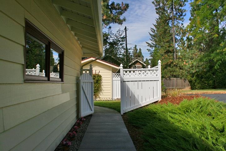 2211 E 34th - Photo 20