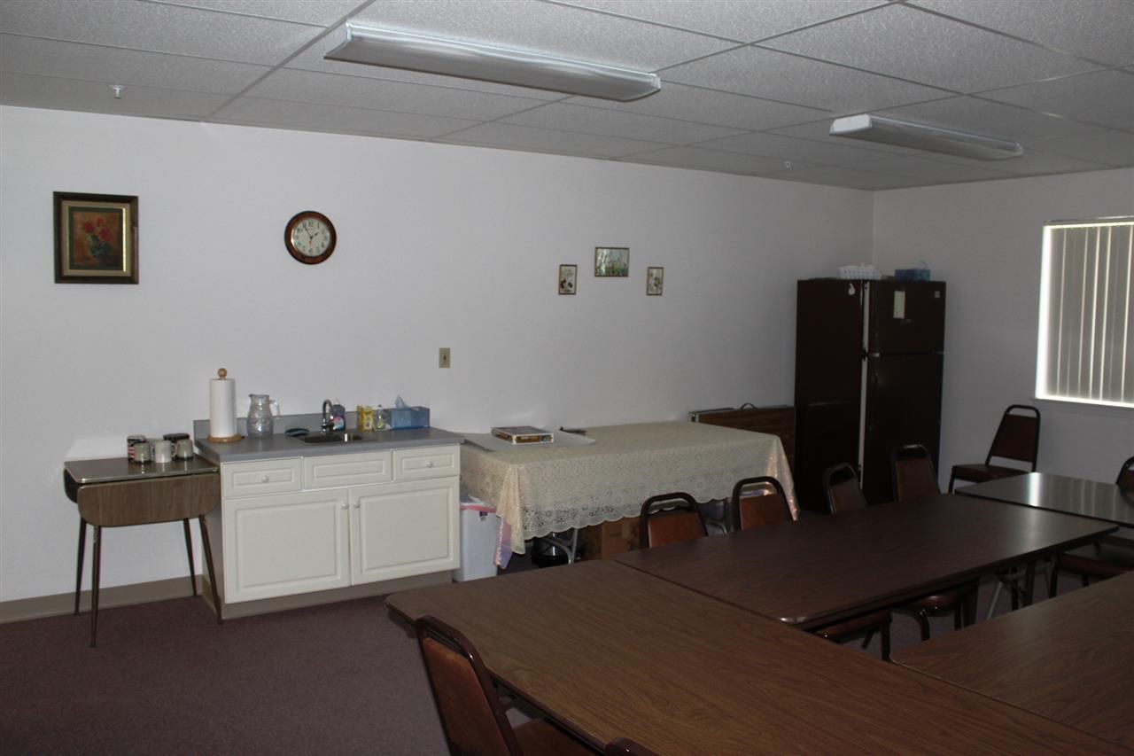 251 N Elm - Photo 15