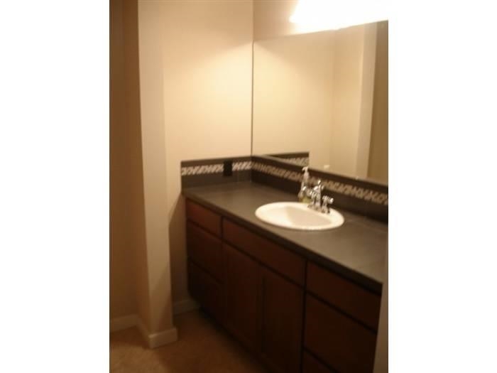 315 W Riverside Ave - Photo 12