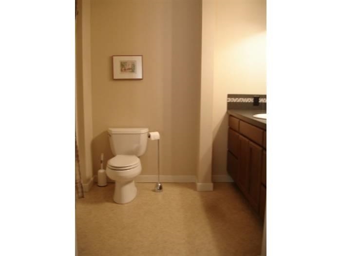 315 W Riverside Ave - Photo 13