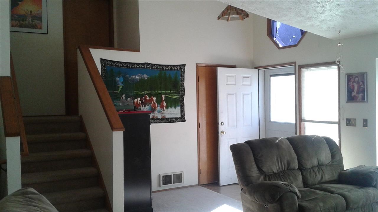 13915 E 9th Ct - Photo 4