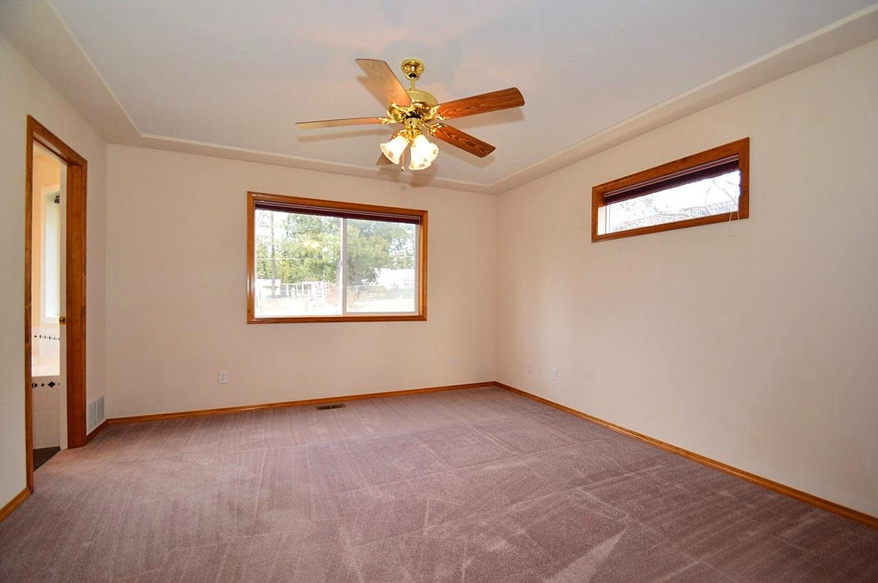 5607 E 27TH - Photo 13