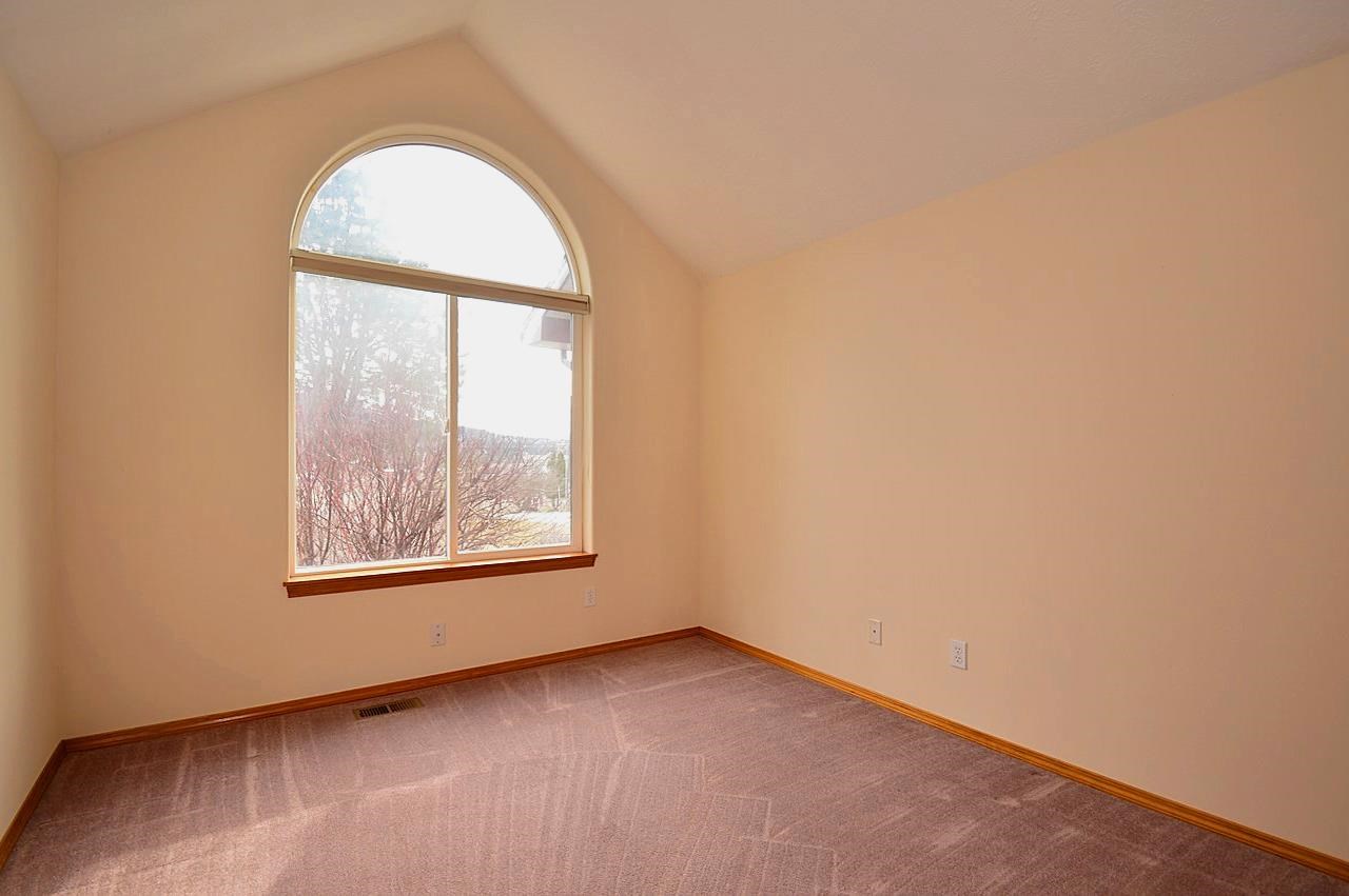 5607 E 27TH - Photo 16