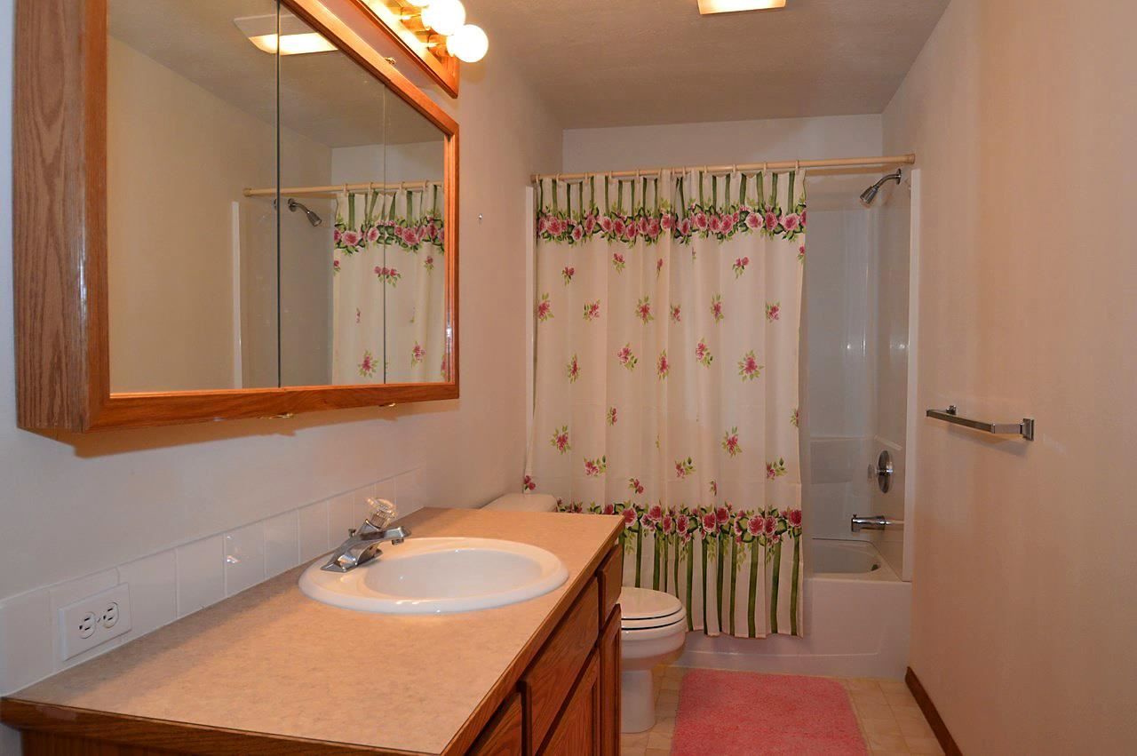 5607 E 27TH - Photo 19